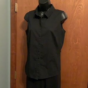 Black Sleeveless Collared Button Up Shirt